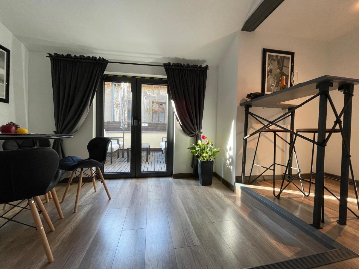 Apartament Podcienie Z Tarasem Bielsko-Biala Old Town 외부 사진