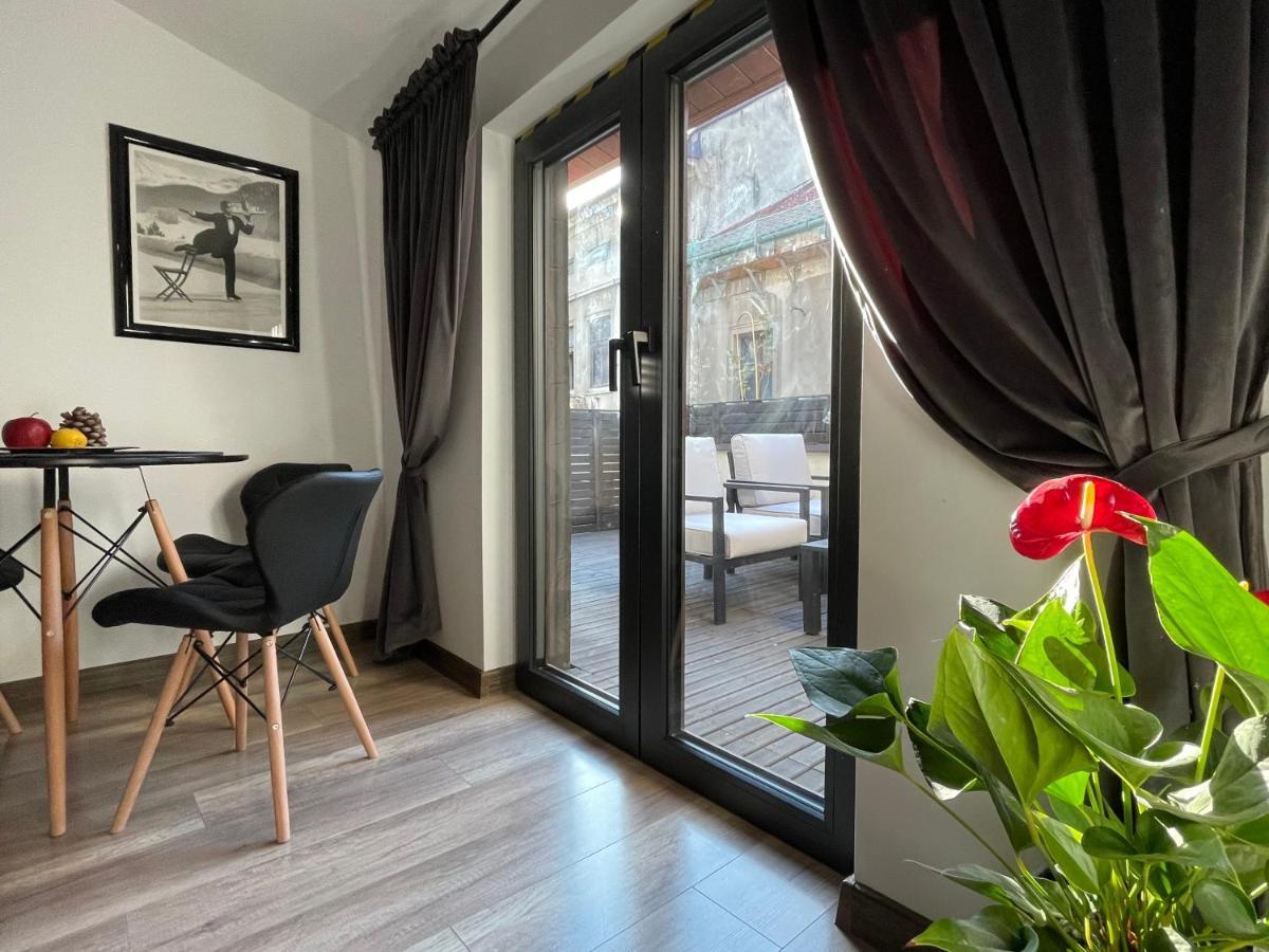 Apartament Podcienie Z Tarasem Bielsko-Biala Old Town 외부 사진