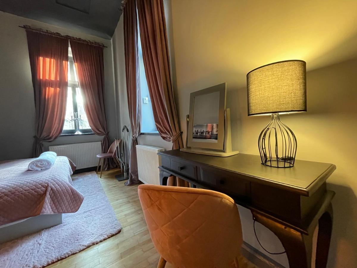 Apartament Podcienie Z Tarasem Bielsko-Biala Old Town 외부 사진